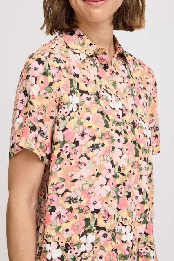 Joella Crop Shirt - Coral Blush Flower