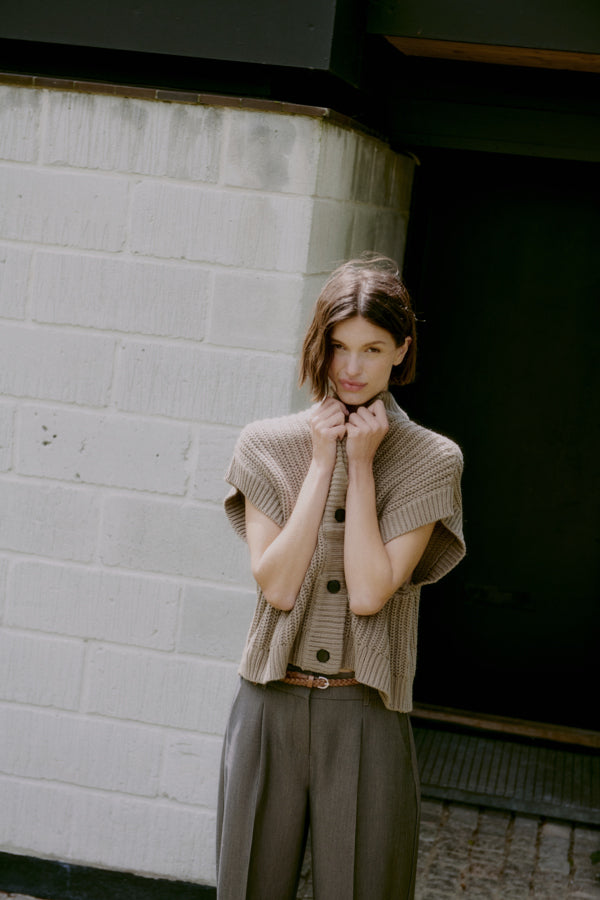 Otinka Waistcoat - Walnut