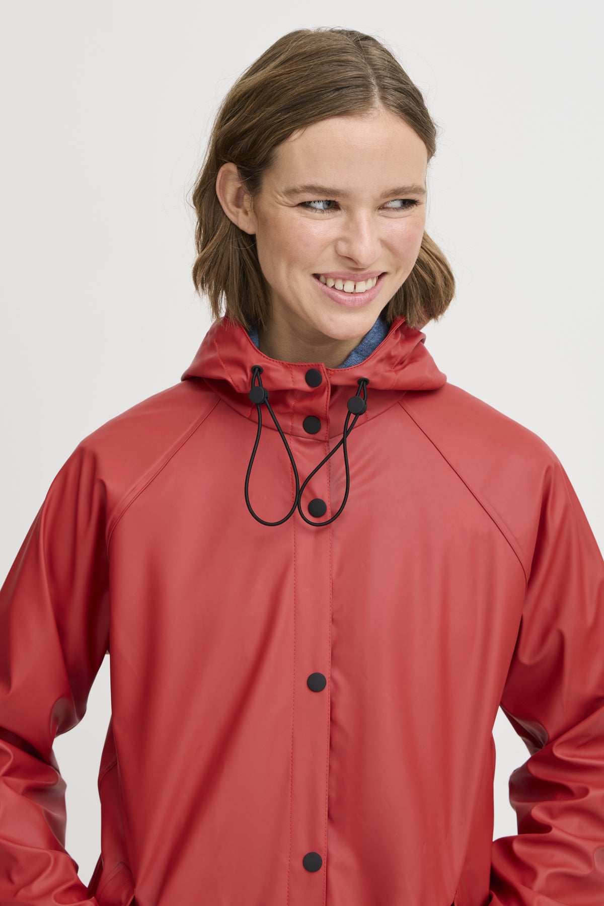 Avan Jacket - Poinsettia