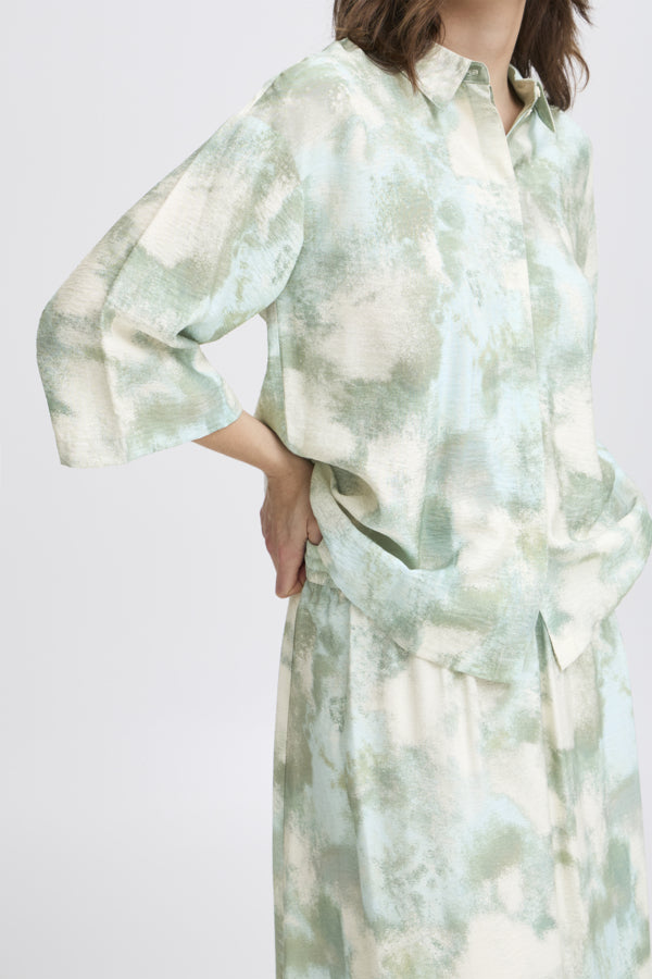 Ibine Shirt - Blue Haze Blur