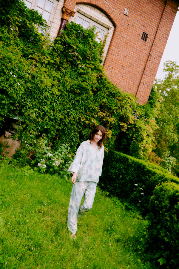 Ibine Shirt - Blue Haze Blur