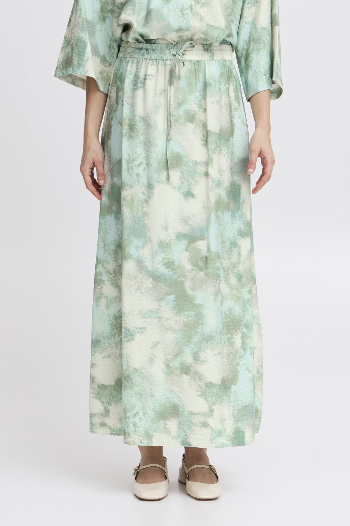 Ibine Skirt - Blue Haze Blur