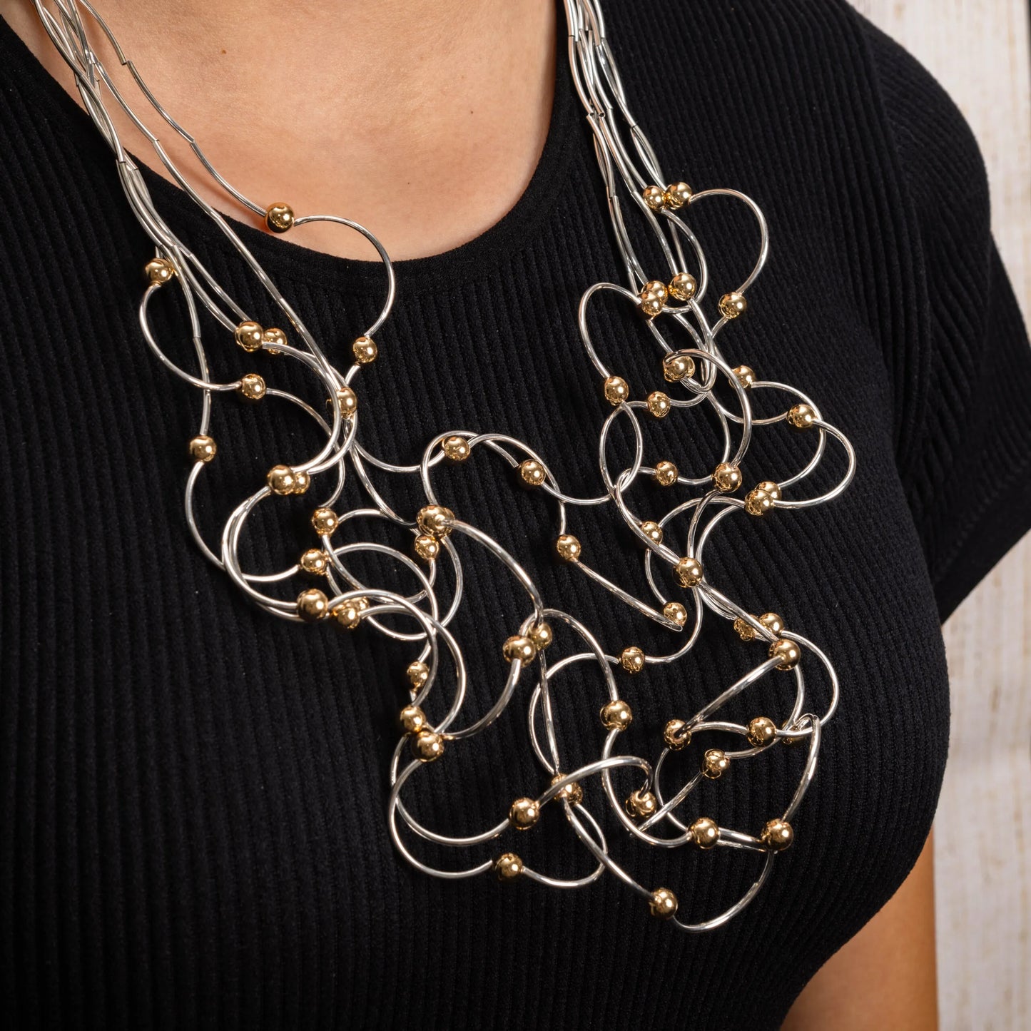 Linguine With Beads - Silver/Gold
