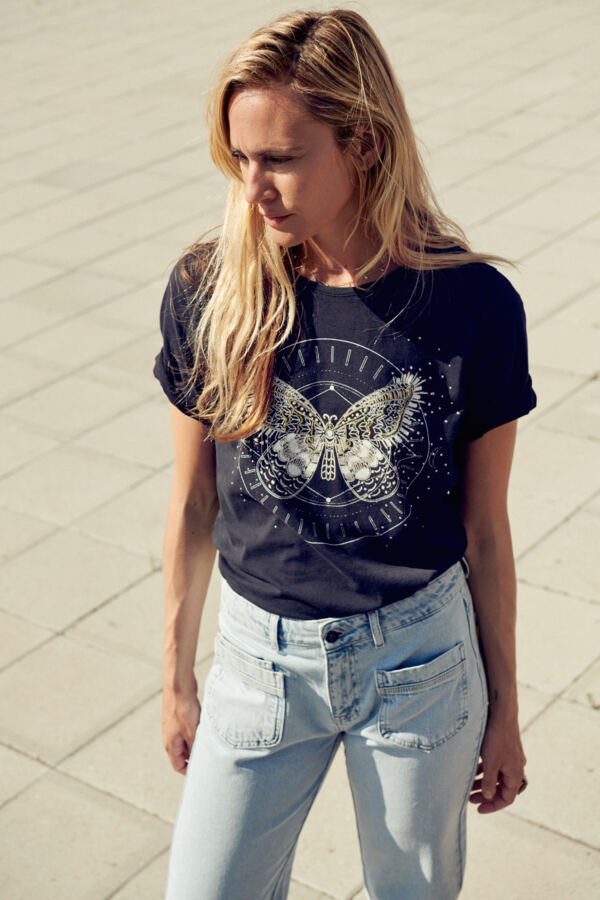 Elona T-Shirt- Black Beauty