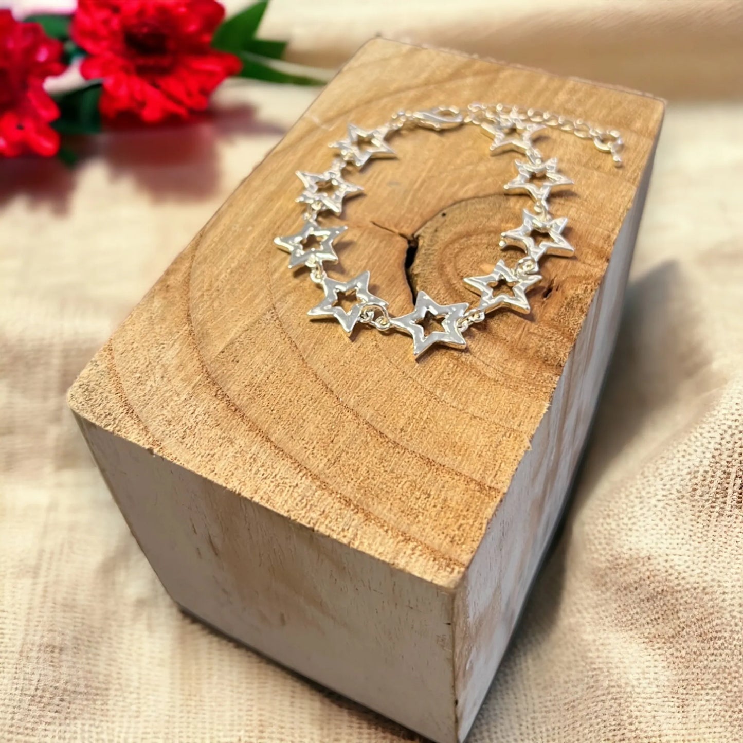 Hollow Star Bracelet - Silver