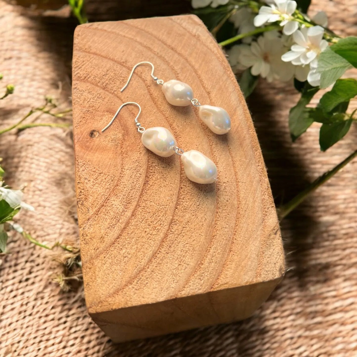 Drop Pearl Earrings