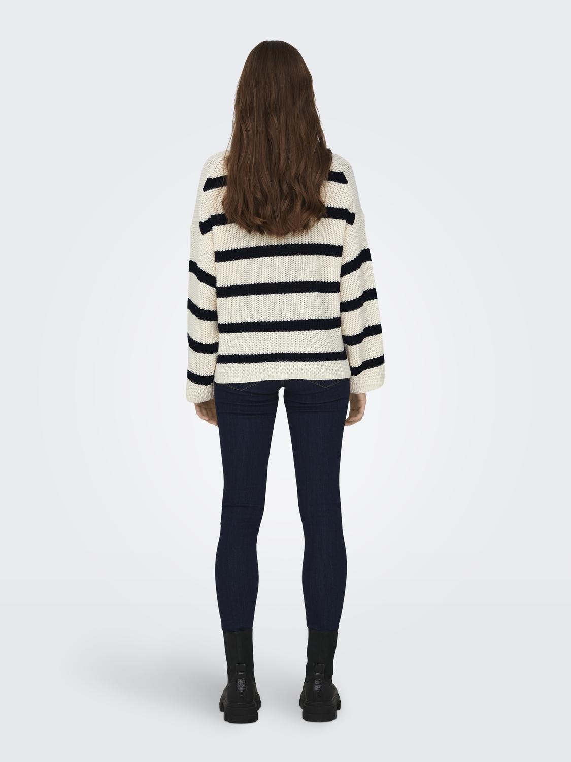 Justy Striped Knit - Eggnog Black