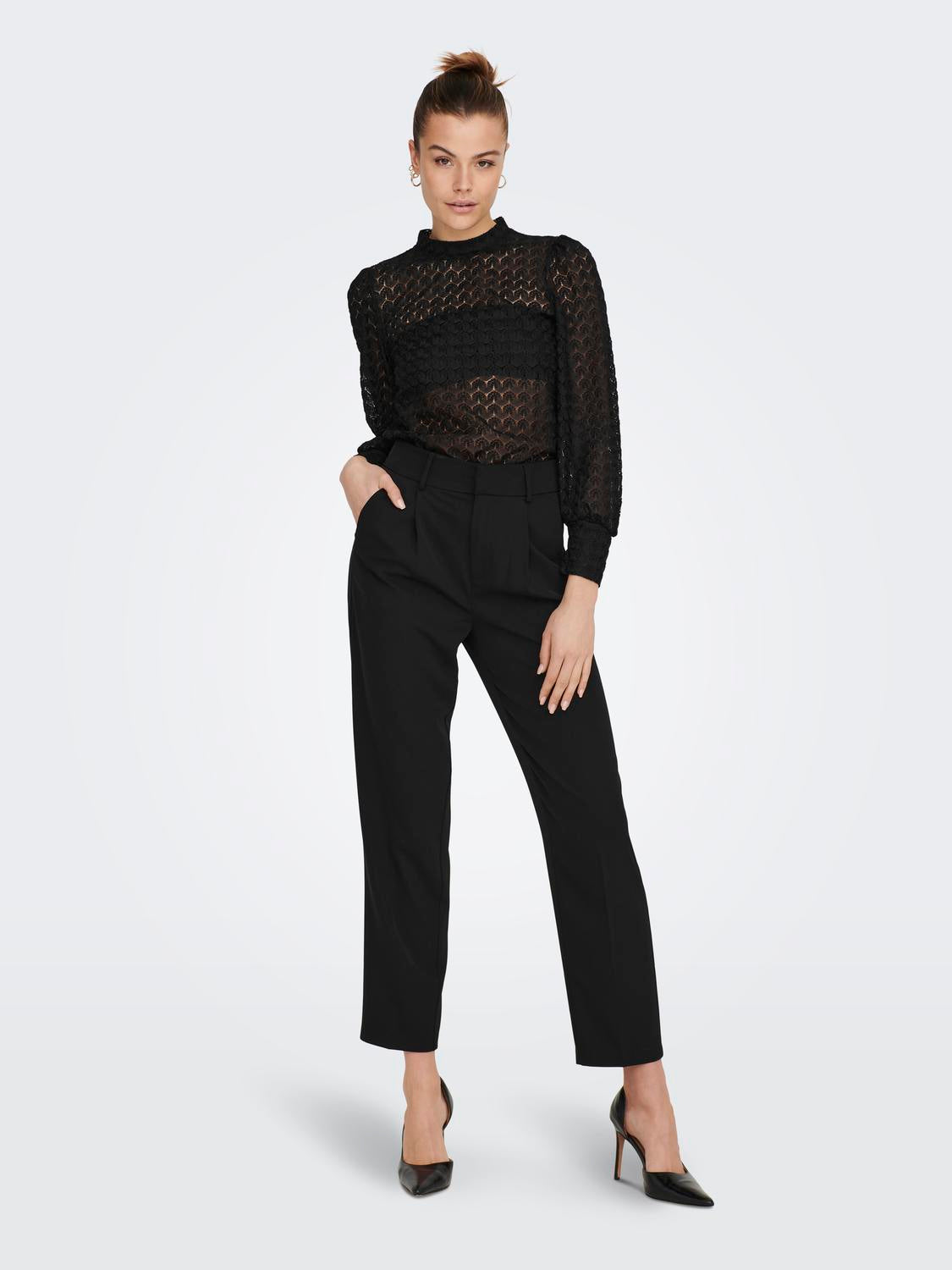 Avery Lace Top - Black