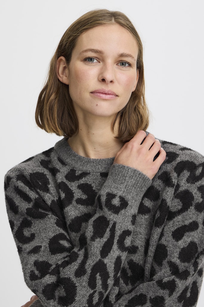 Minya Leopard Jumper - Mid Grey Melange
