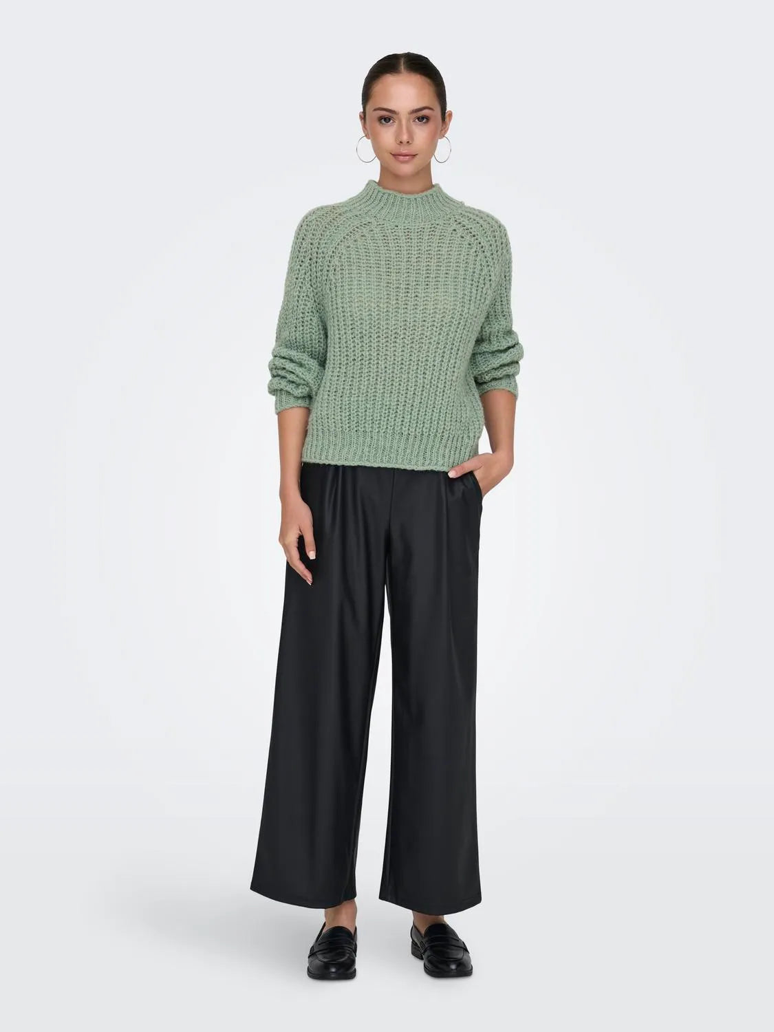 Astrid Life Raglan Knit - Iceberg Green