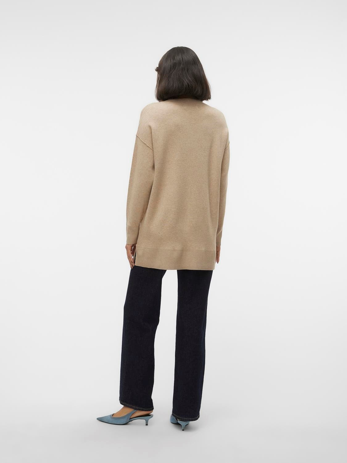 Gold Link V-Neck Long Jumper - Nomad