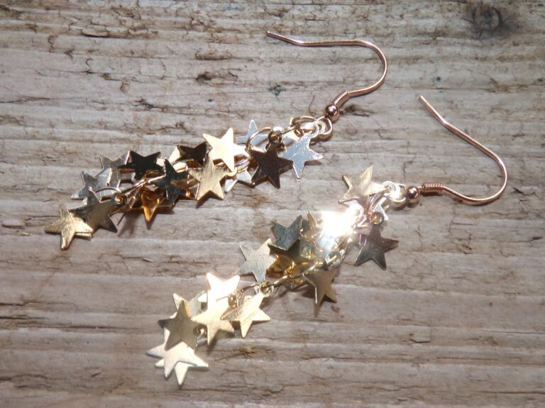 Cascading Stars Earrings - Gold