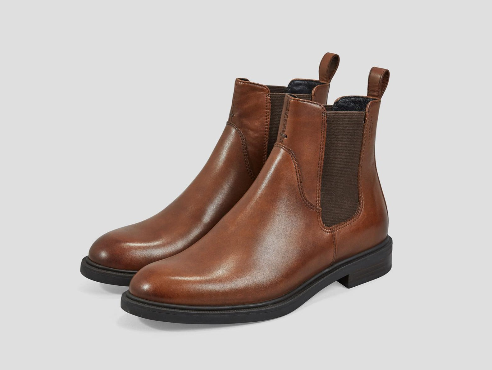 Brown Vagabond Marja Chelsea Boot Review VAGABOND Marja Boots