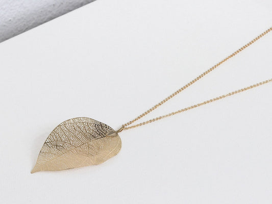 Mia Leaf Necklace - Gold