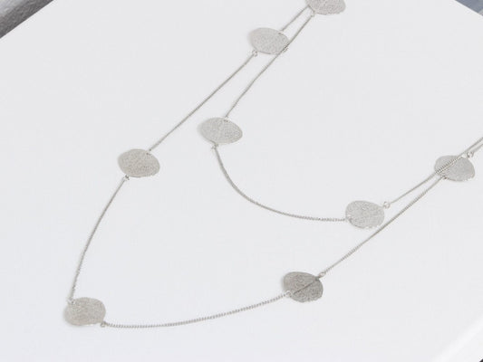 Sorsha Leaf Necklace - Silver