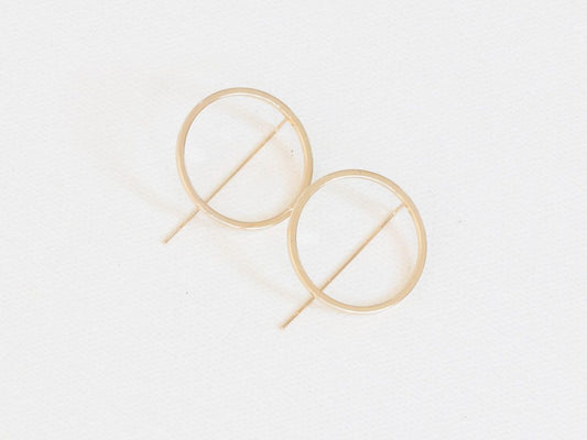 Harper Circle Pull-through Earring - Gold
