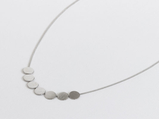 Junia Circle Necklace - Silver