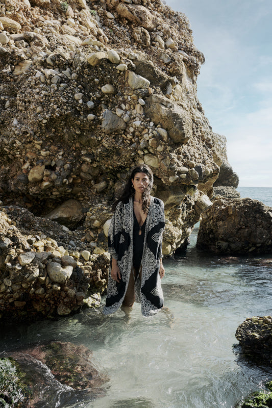 Tyla Kimono - Black with Embroidery