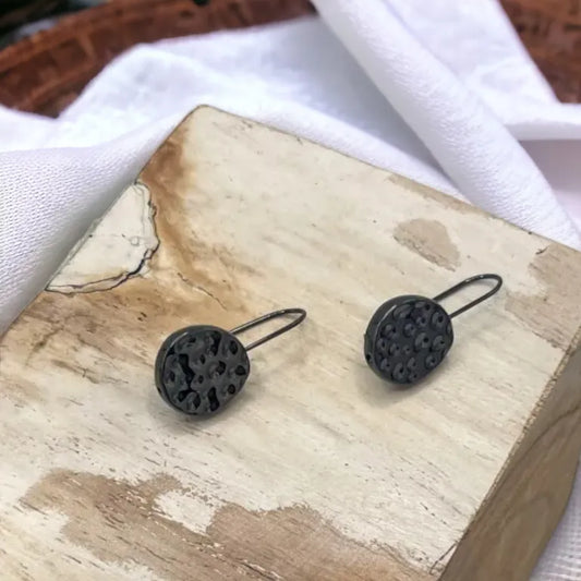 Battered Circle Hook Earrings - Gun Metal
