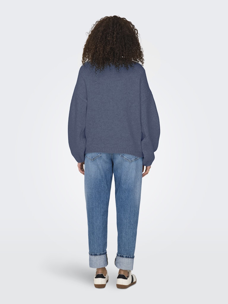 Dinea Reversible Pullover - Wild Wind