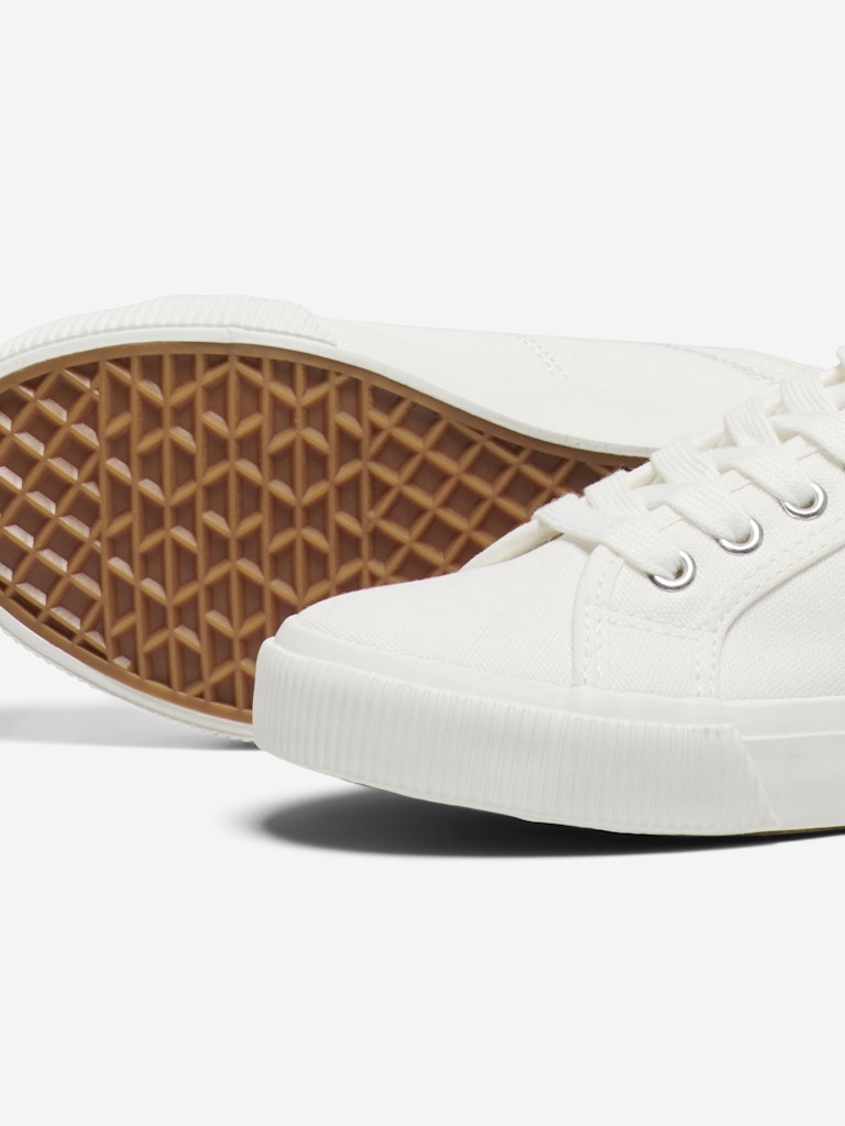 Nicola Canvas Sneaker - White