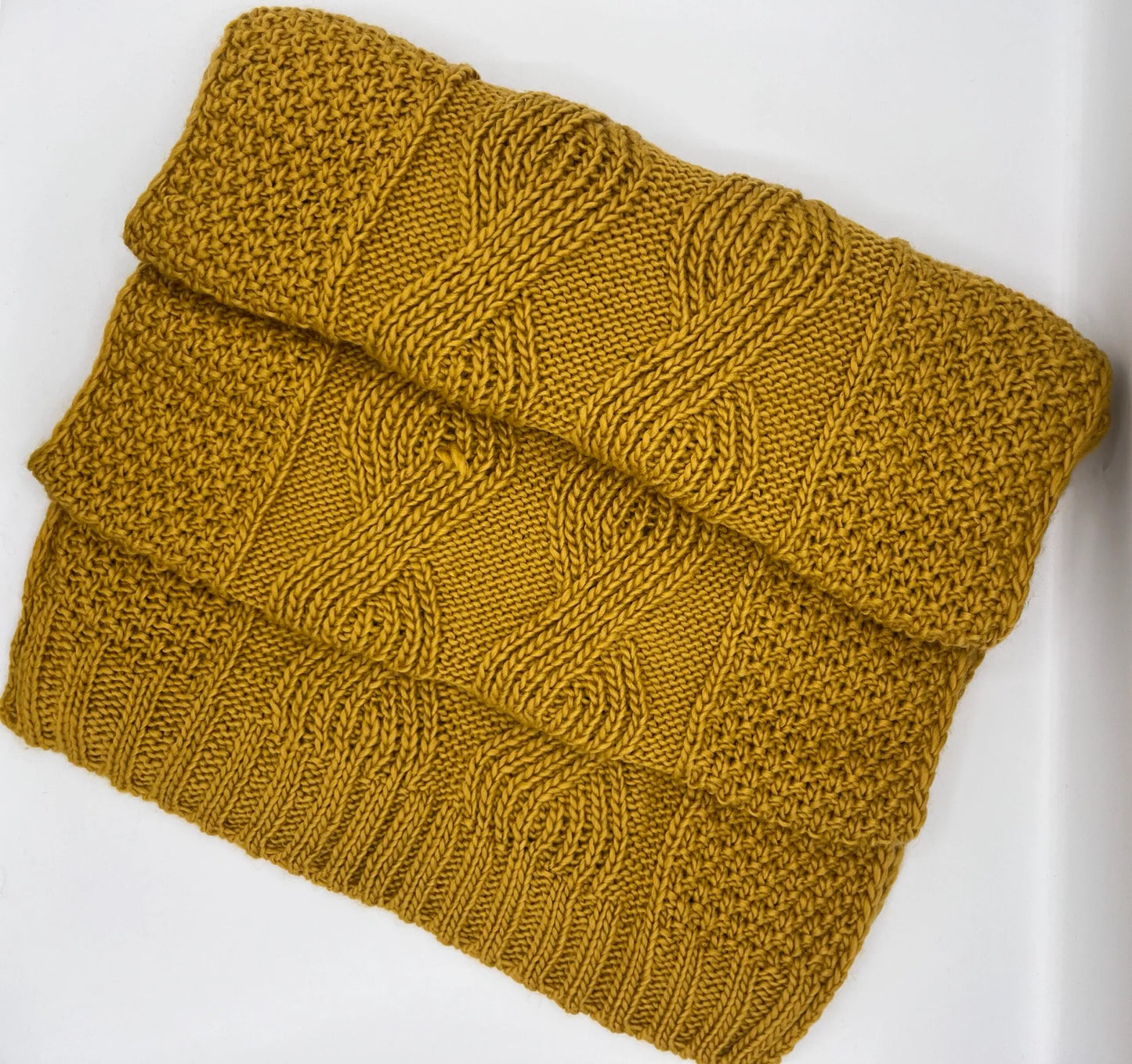 Cable Knit Scarf - Gold